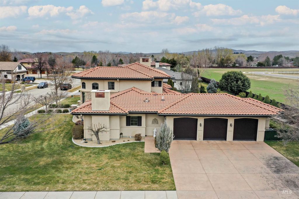 1810 N Valle Bello Way, Eagle