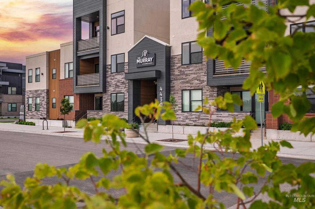 4430 E Haystack St #103, Boise