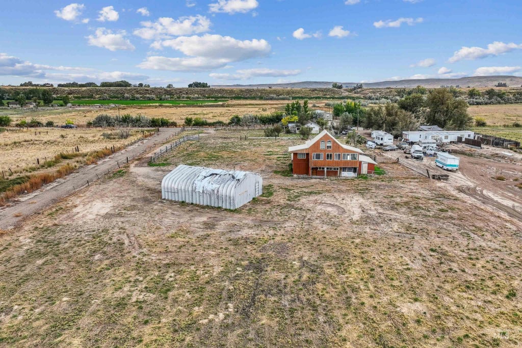 440 Peach Road, Ontario