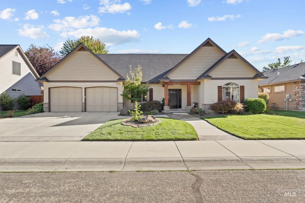 2341 E Meadowgrass St, Meridian