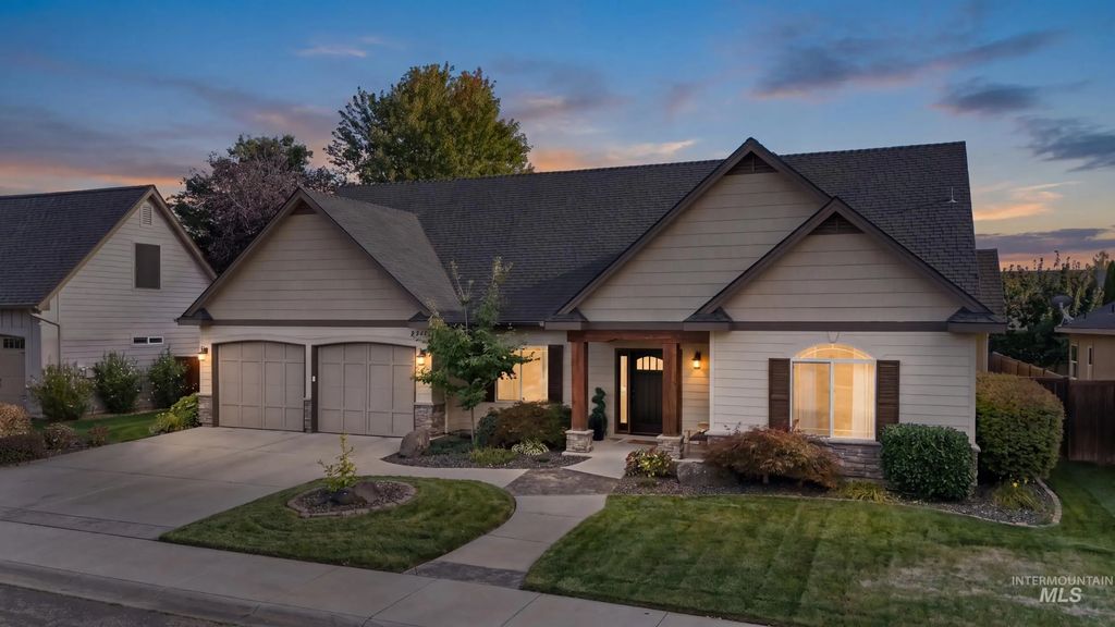 2341 E Meadowgrass St, Meridian
