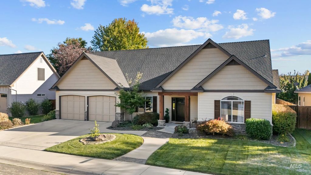 2341 E Meadowgrass St, Meridian