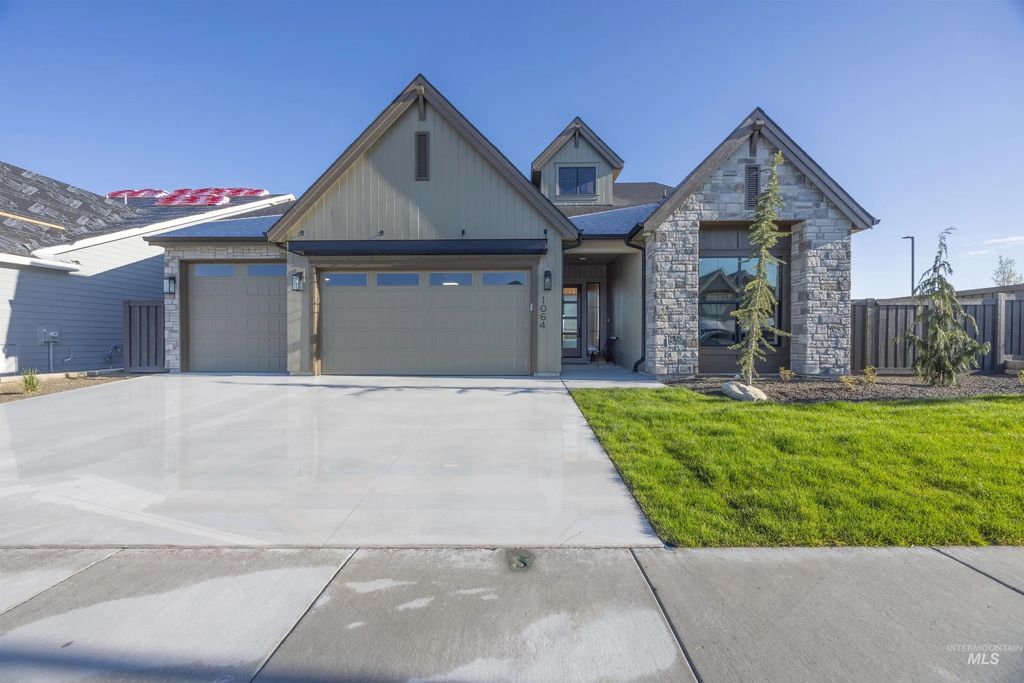 5847 S Pinpoint Way, Meridian