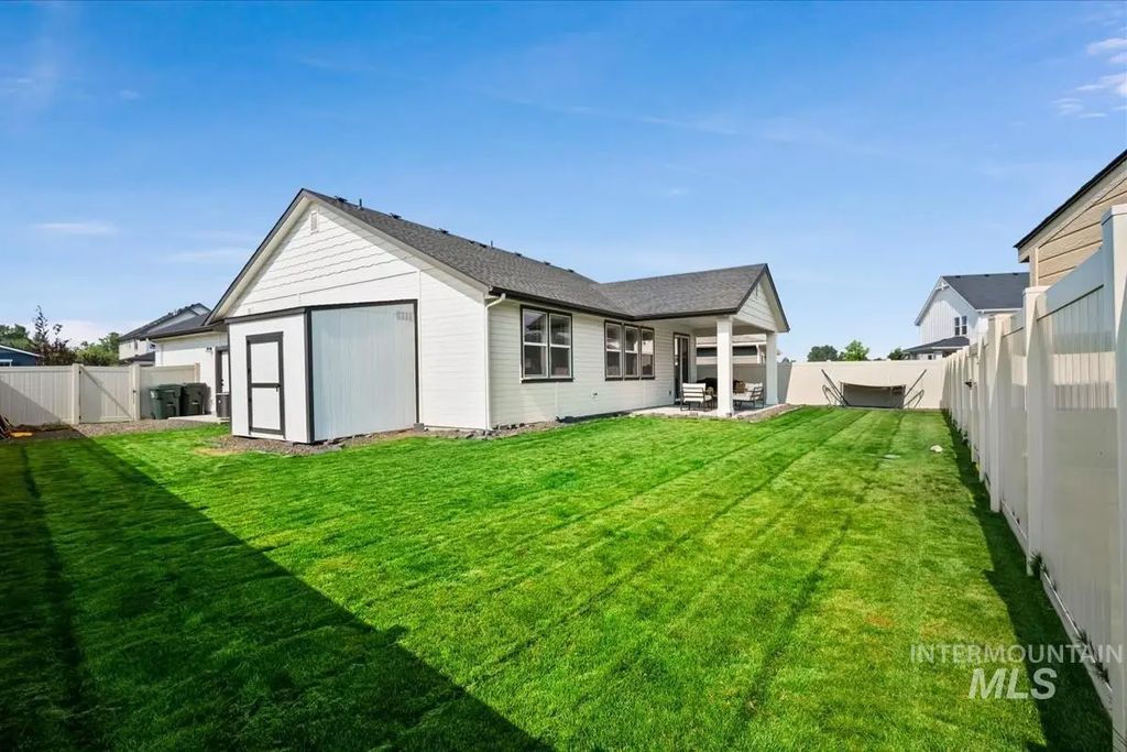 834 E Exploration, Kuna