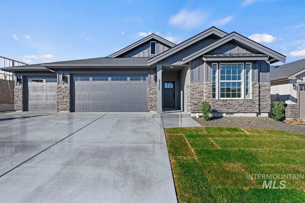 2353 S Hurd Ave., Nampa