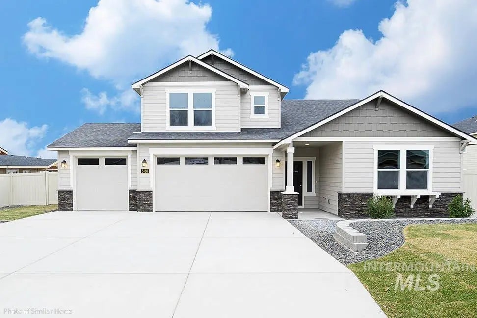 17338 N Sendoa Ave, Nampa