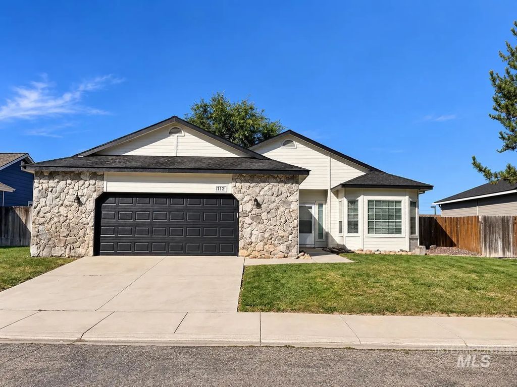 112 W Davenport Dr, Meridian