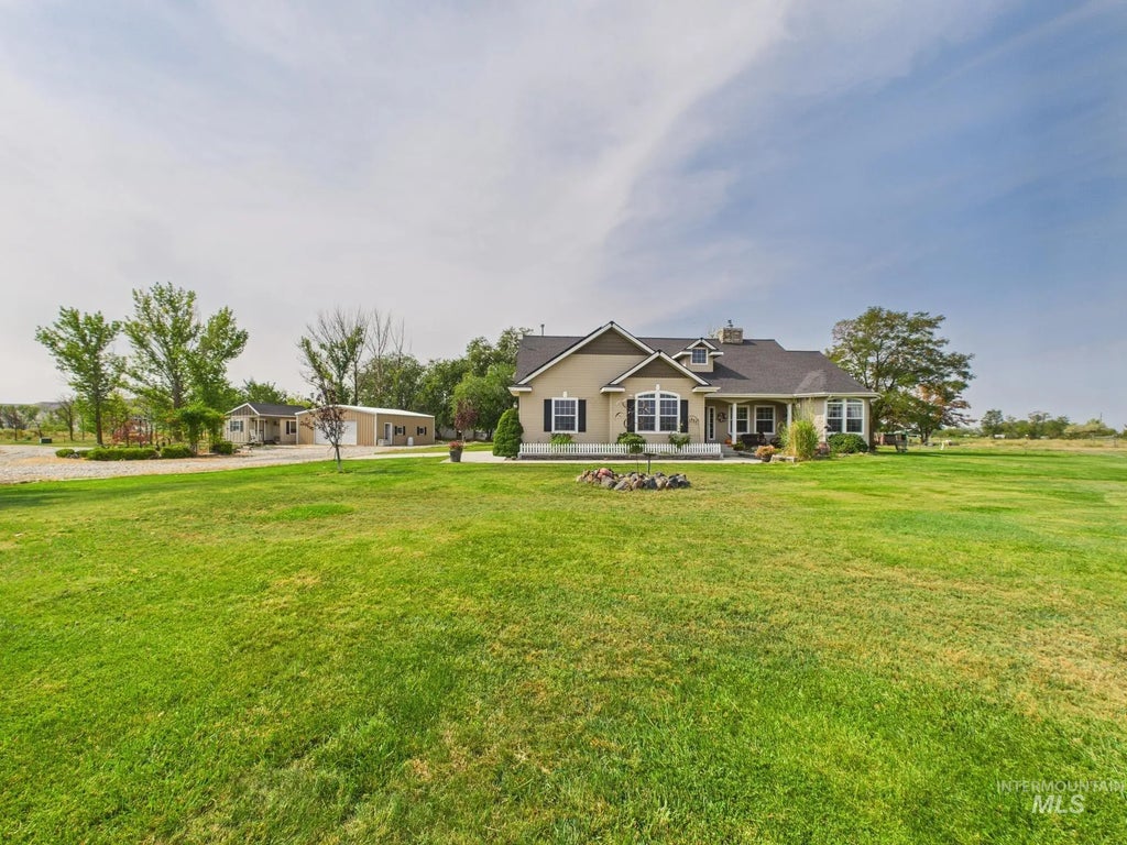 2405 Star Ln, Emmett