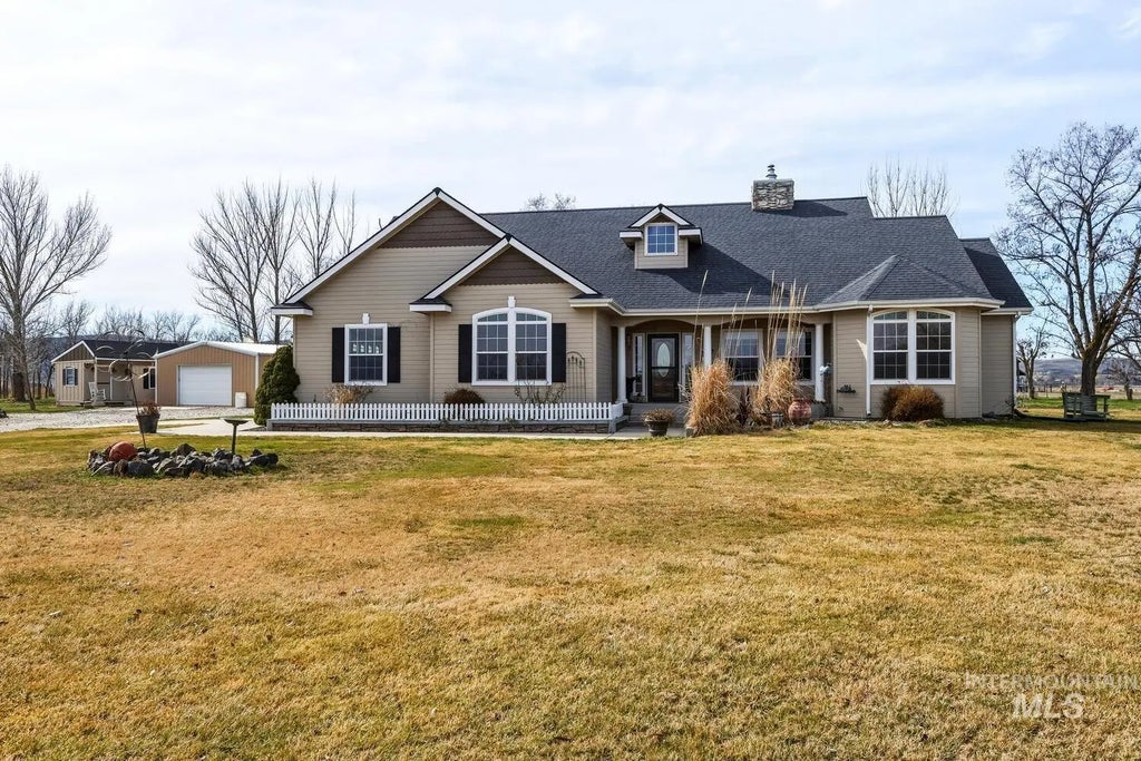 2405 Star Ln, Emmett