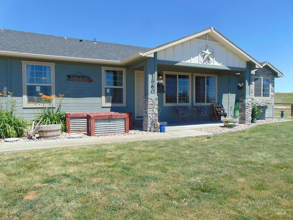 1860 Graham Blvd., Vale