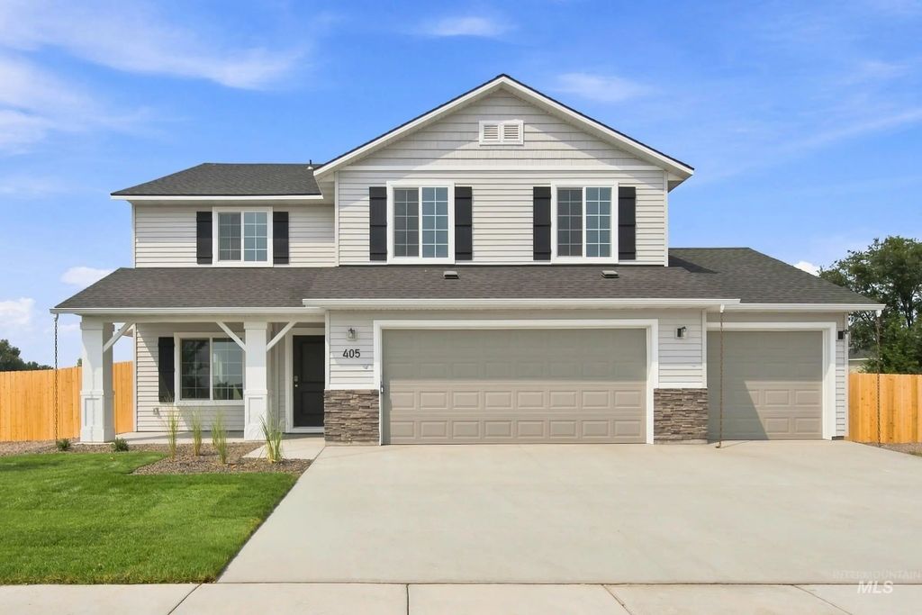 1789 Gyrfalcon St, Middleton
