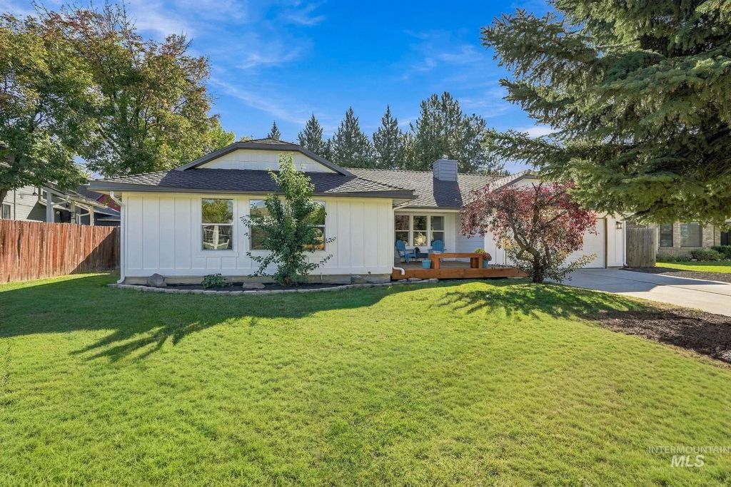 774 N Stierman Way, Eagle