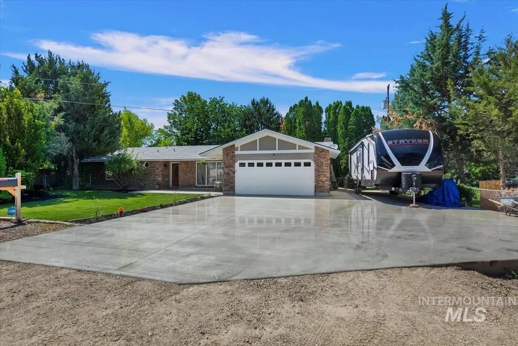 13712 Jarett Street, Caldwell