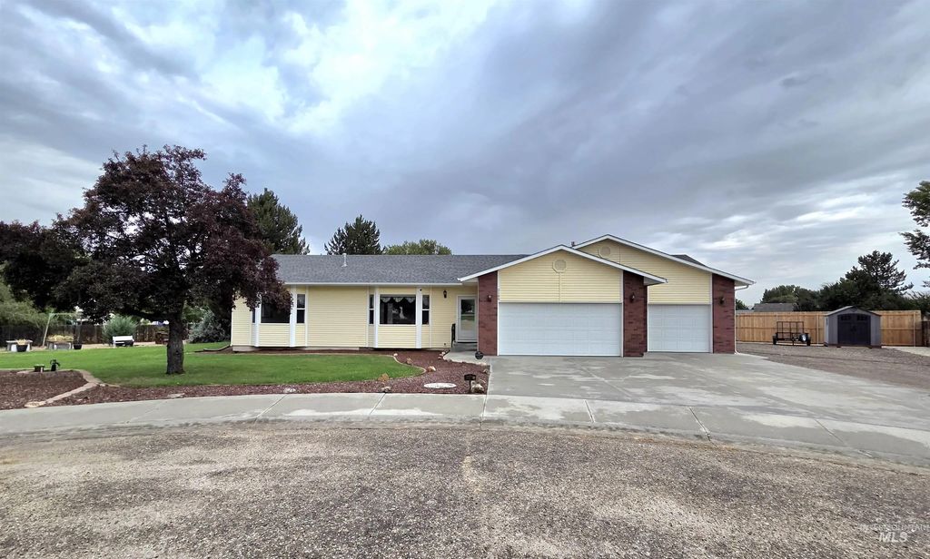 2188 Greenbrier Dr, Emmett