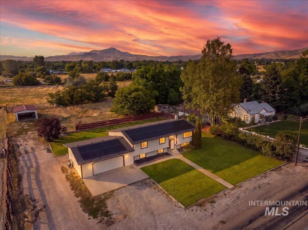 790 E 12th Street, Emmett