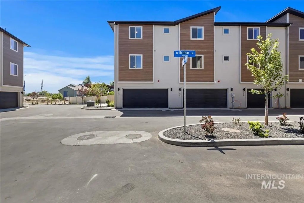 1651 W Burlison Ln, Boise