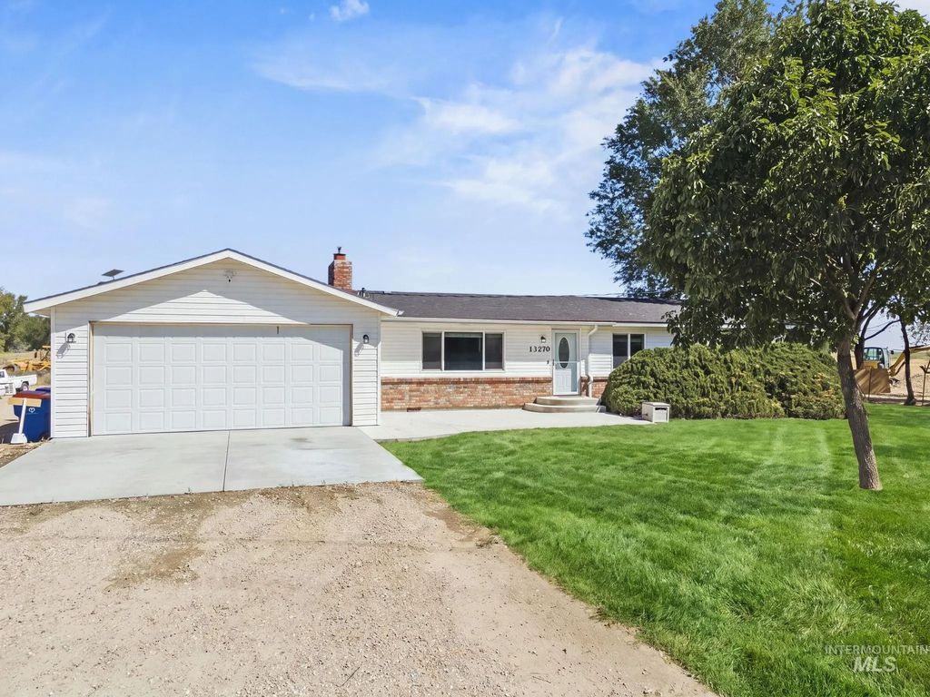 13270 S Cloverdale Road, Kuna
