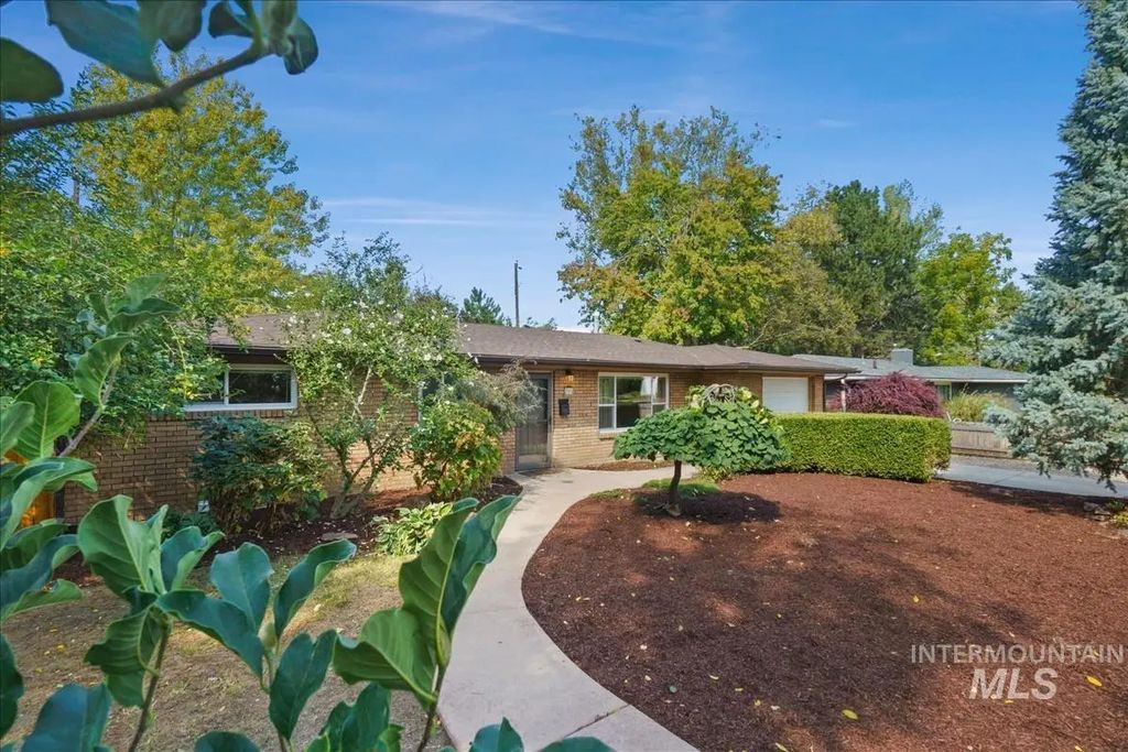 205 N Atlantic, Boise