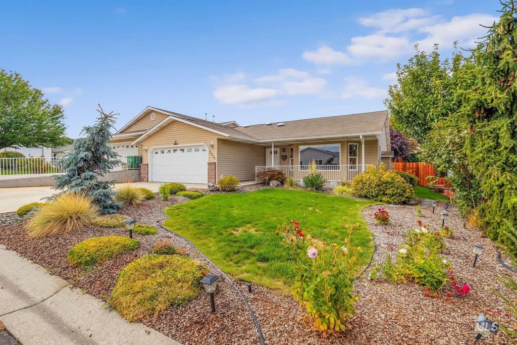 2946 Spruce St, Lewiston