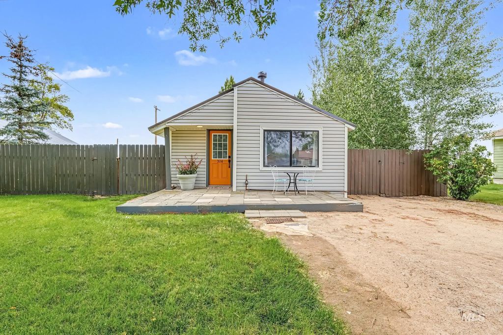 314 W Willow, Fairfield