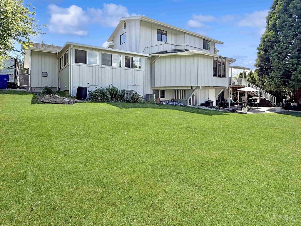 385 W Shiloh Drive, Lewiston