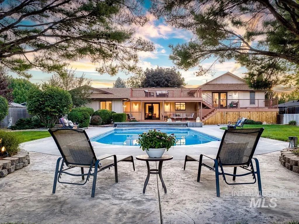 1945 S Mayflower, Boise