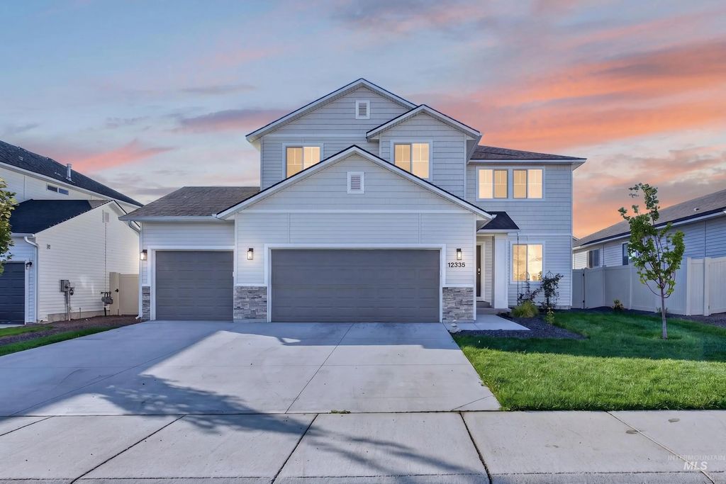 12335 Noreen St, Caldwell