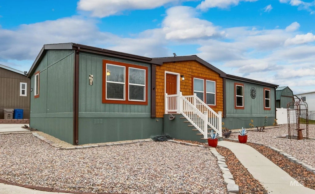 8218 Blue Ridge Ln, Boise