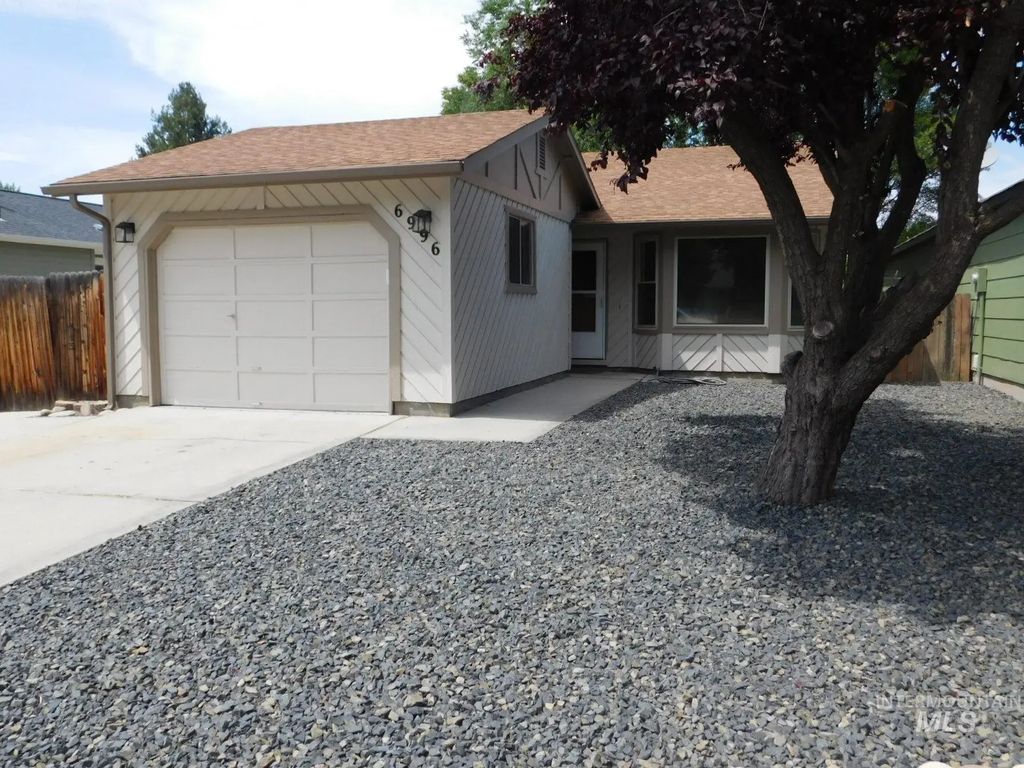 6996 W Gillis, Boise