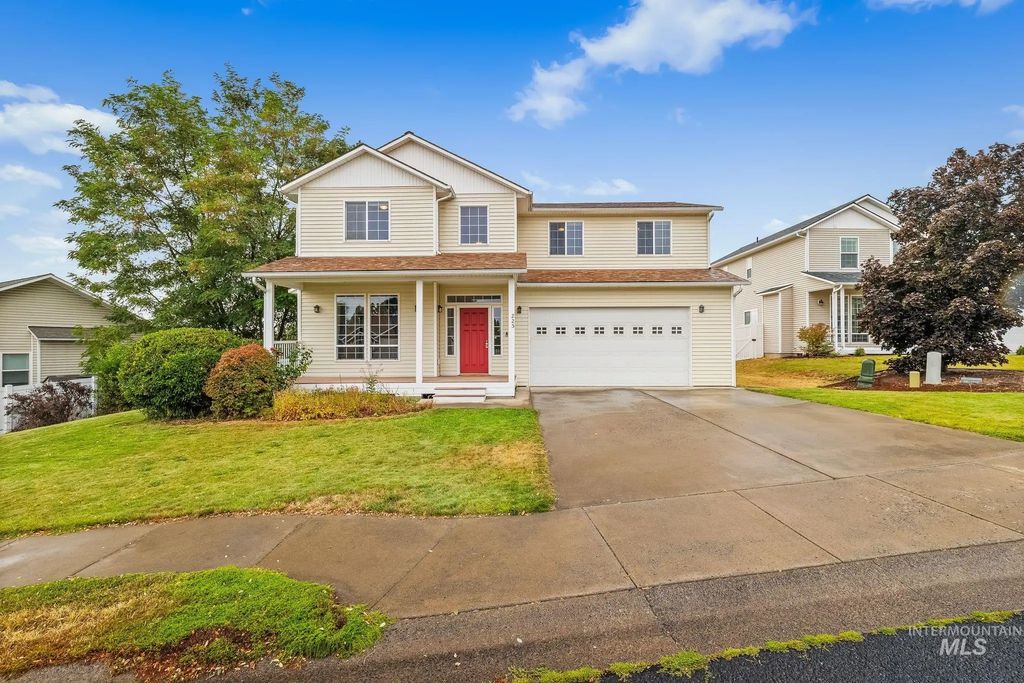225 Sanna Court, Pullman