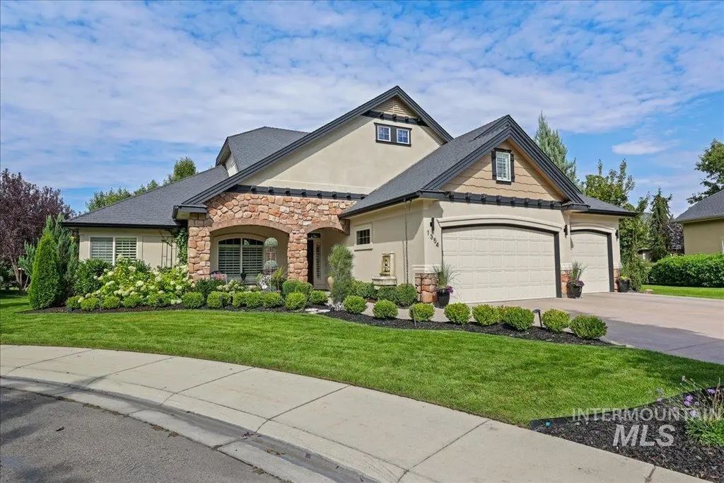 1354 W Overlake Ct, Eagle