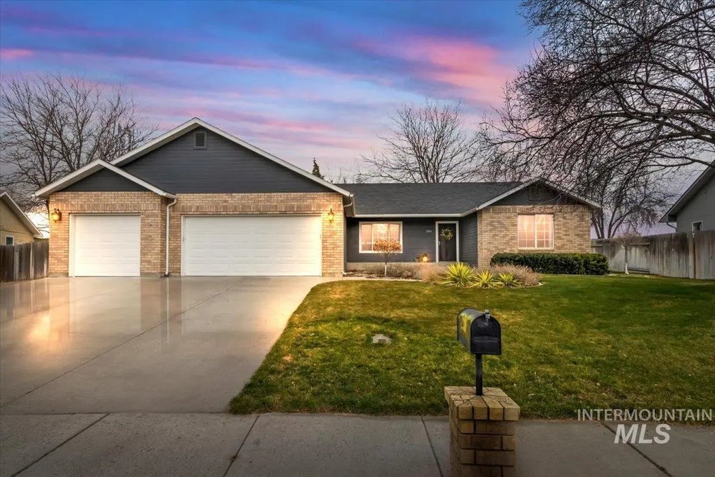 2306 Hillcrest Drive, Twin Falls