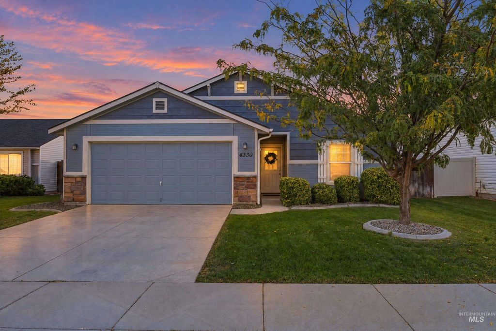4330 S Glenmere Way, Meridian