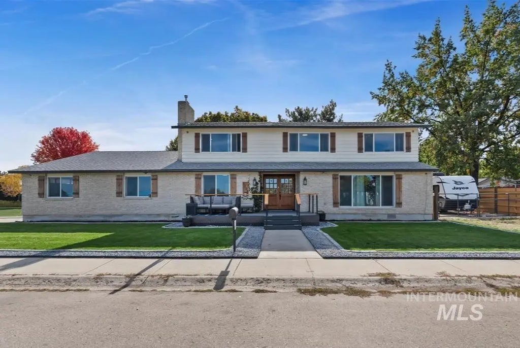 1103 W Camellia Ln, Meridian