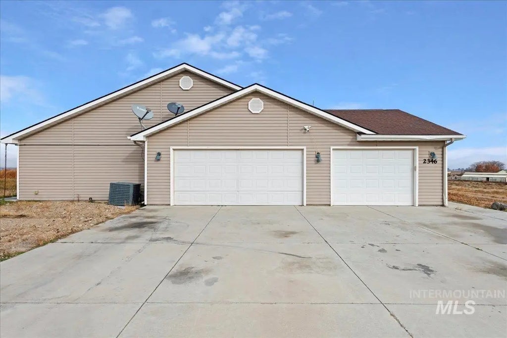 2346 Thompson Rd, Homedale