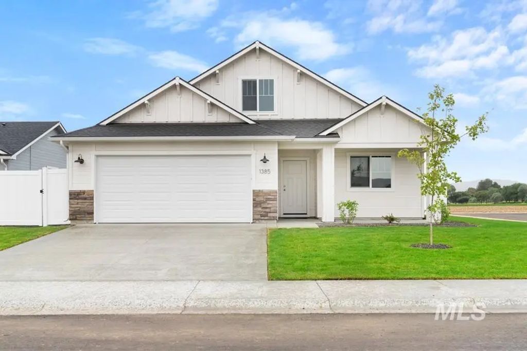 1385 Solstice St, Weiser
