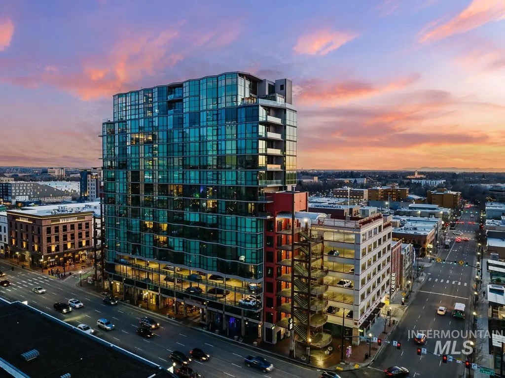 851 W Front Street #1002, Boise