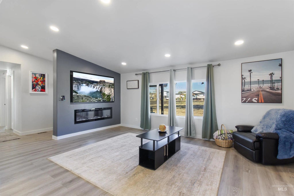 3582 N 3230 E, Kimberly