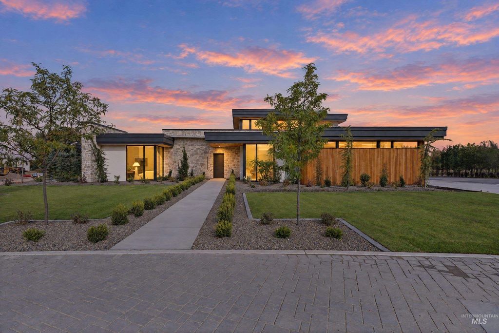 7421 N Cavea Lane, Meridian