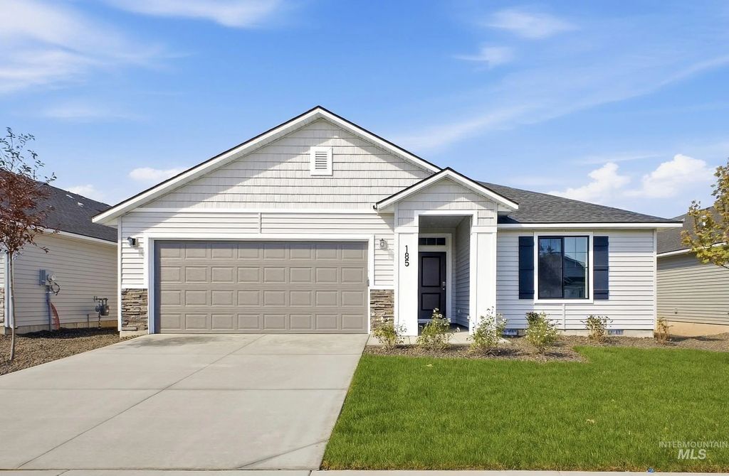 185 N Tideberry Ave, Kuna