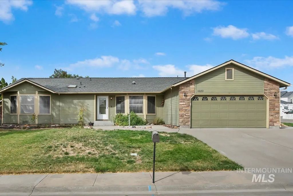 1620 Fairway Ct., Mountain Home