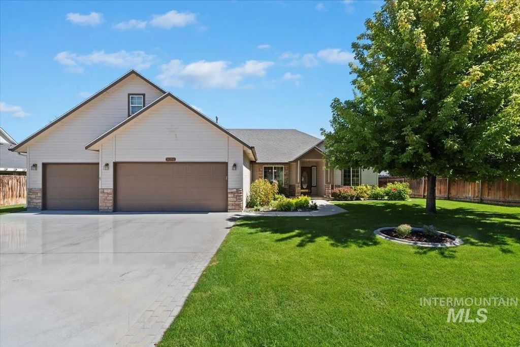3314 S Raintree, Nampa