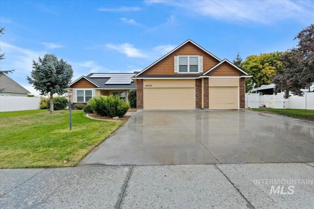 4000 E Chesapeake Dr, Nampa