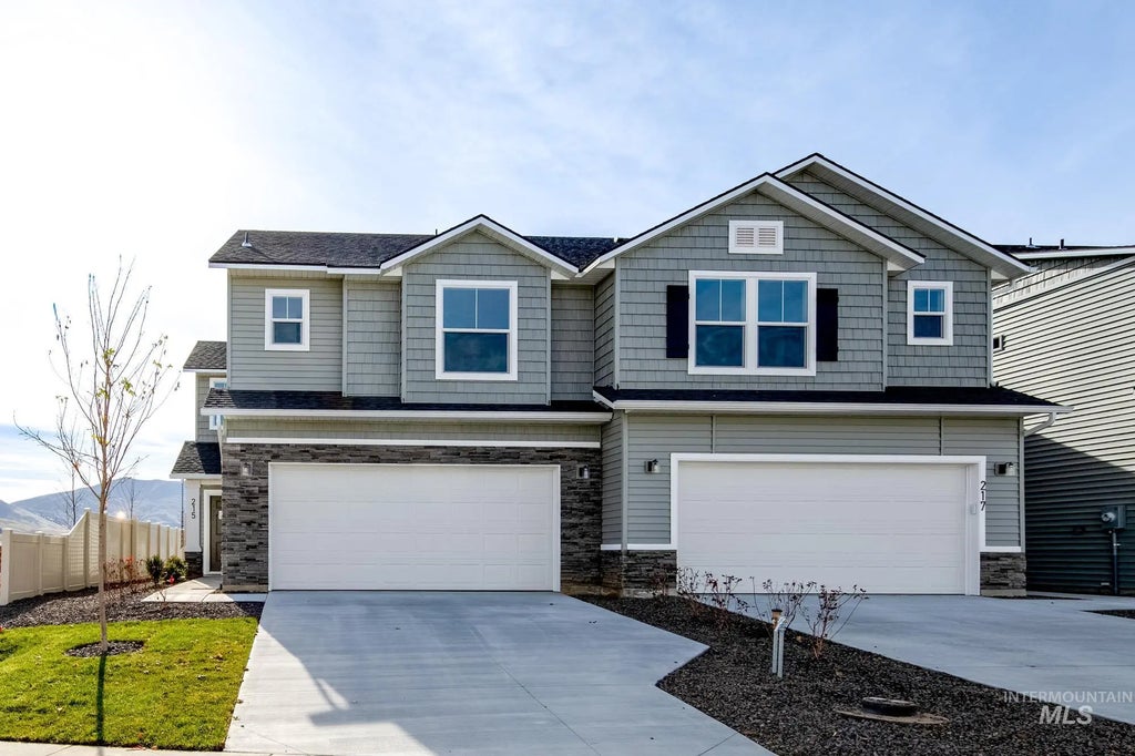 215 Moose St, Horseshoe Bend