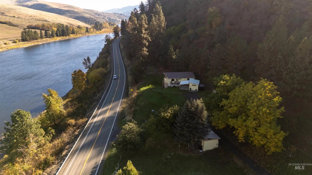 18699 Family Lane, Lenore