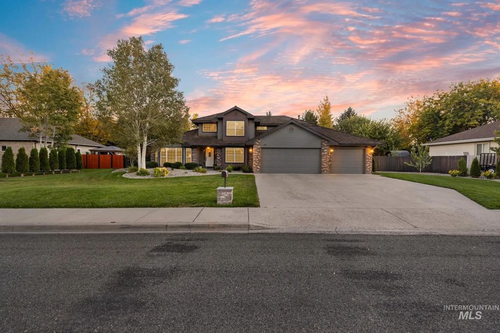 2028 Candleridge Dr, Twin Falls