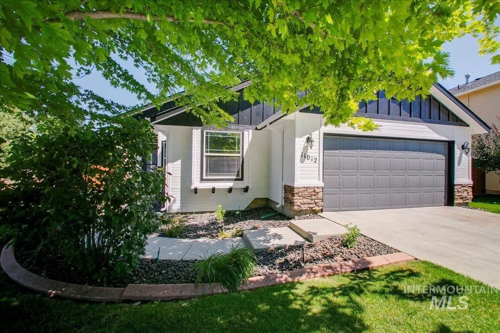 11012 W Goldenspire Dr, Boise