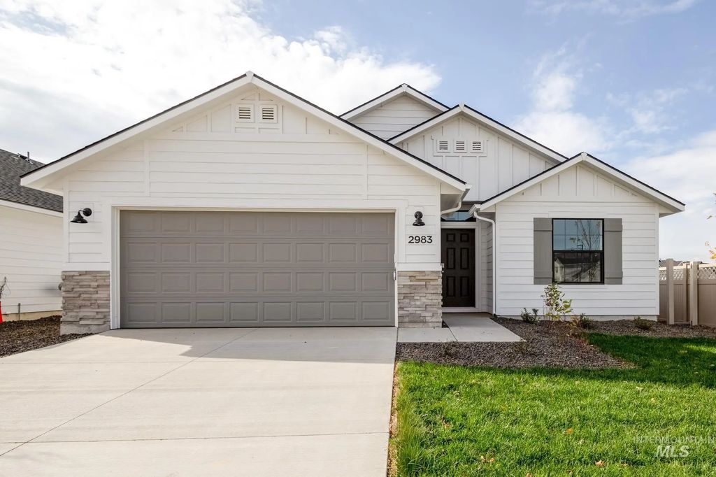 9084 W Violet St, Nampa