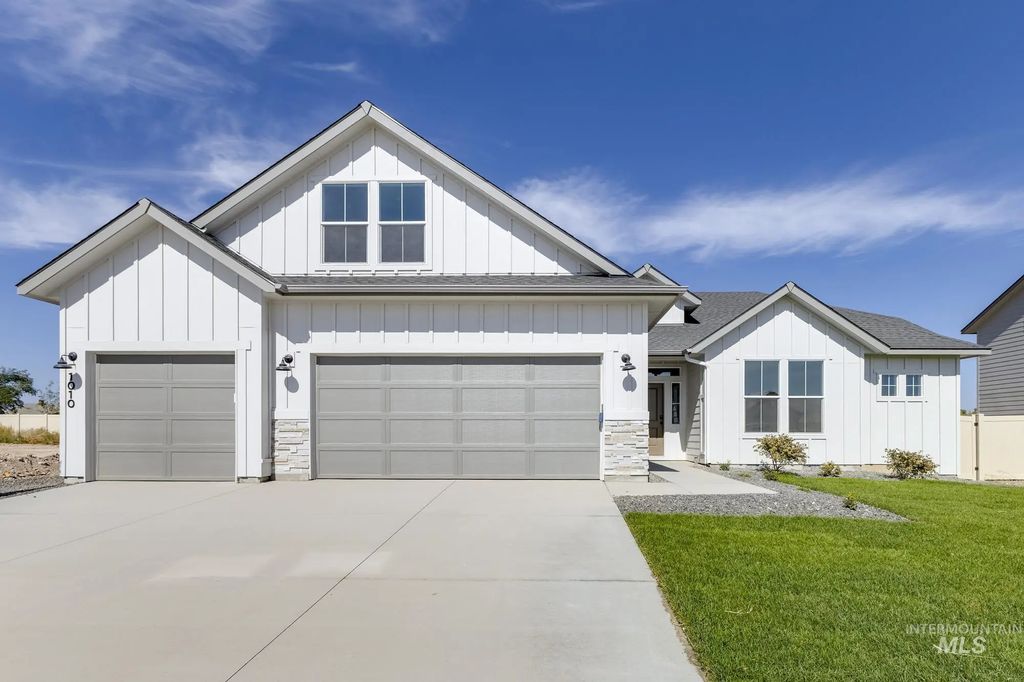 2667 N Chappy Way, Kuna
