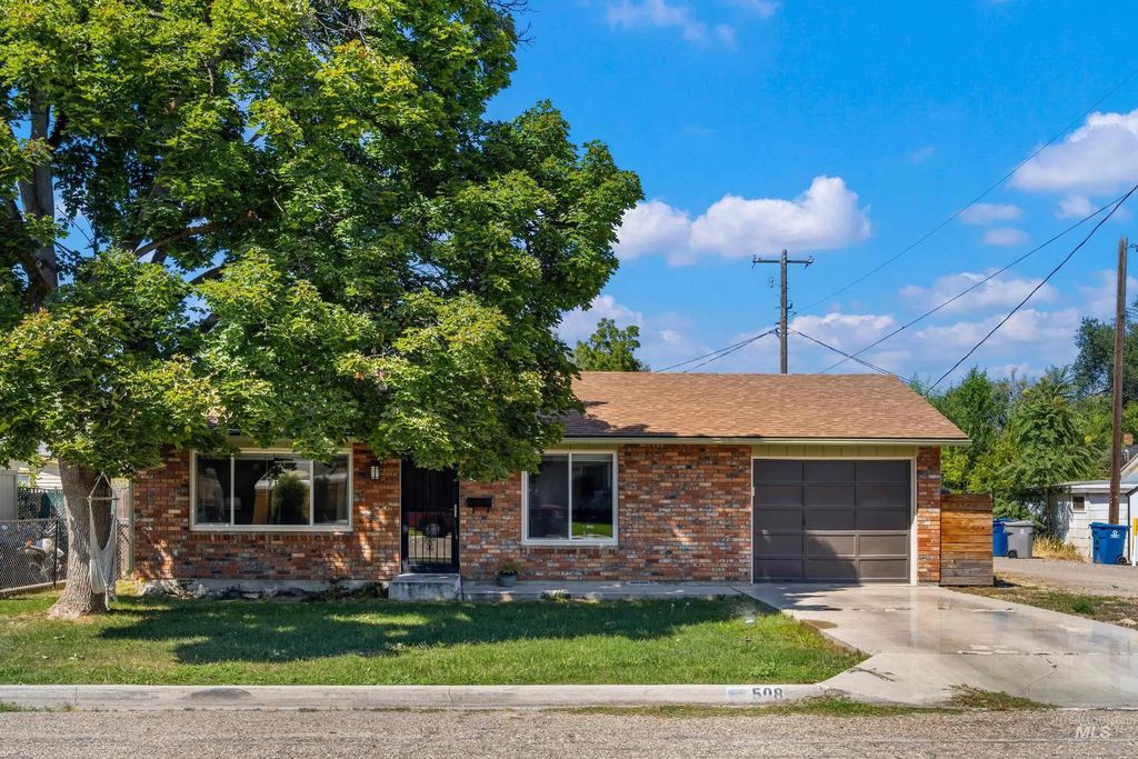 508 E. Washington Ave., Nampa